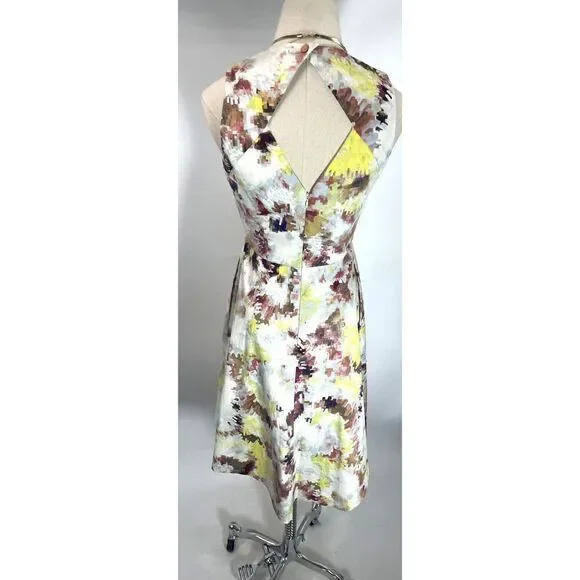 Hunter Bell Dress Size 2 Pixel Floral Sleeveless Open Diamond Back Fit Flare